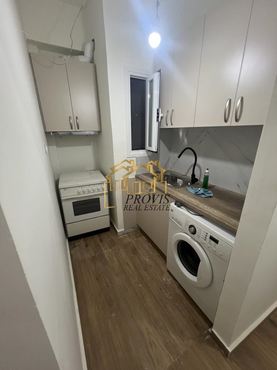 (Προς Ενοικίαση) Κατοικία Γκαρσονιέρα || Αθήνα Κέντρο/Αθήνα - 30 τ.μ, 1 Υ/Δ, 400€ 